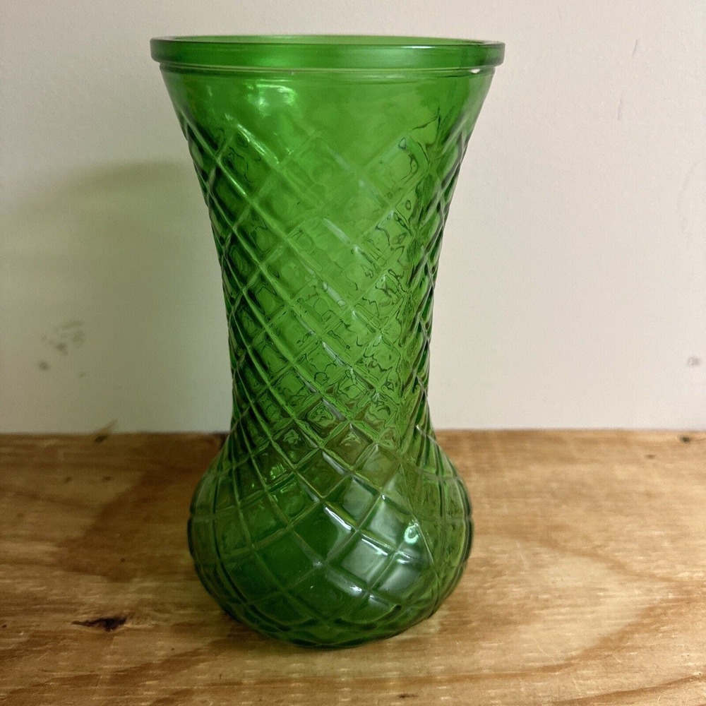 Vintage Hoosier‎ Glass 4087 Emerald Green Diamond Pattern Vase